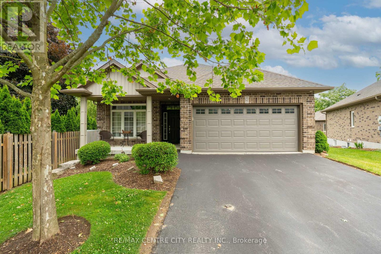 12 1 Vineden Dr, Central Elgin Lynhurst, ON N5P 0E1