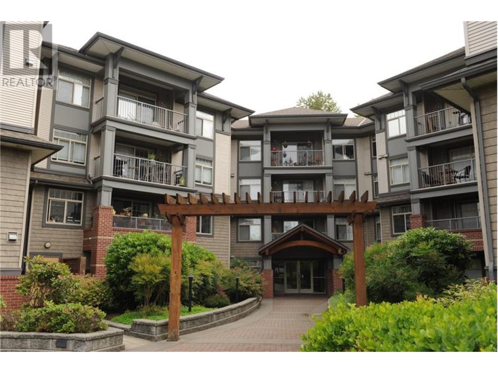 12020 207a Street Unit 402, Maple Ridge, BC V2X 8V2