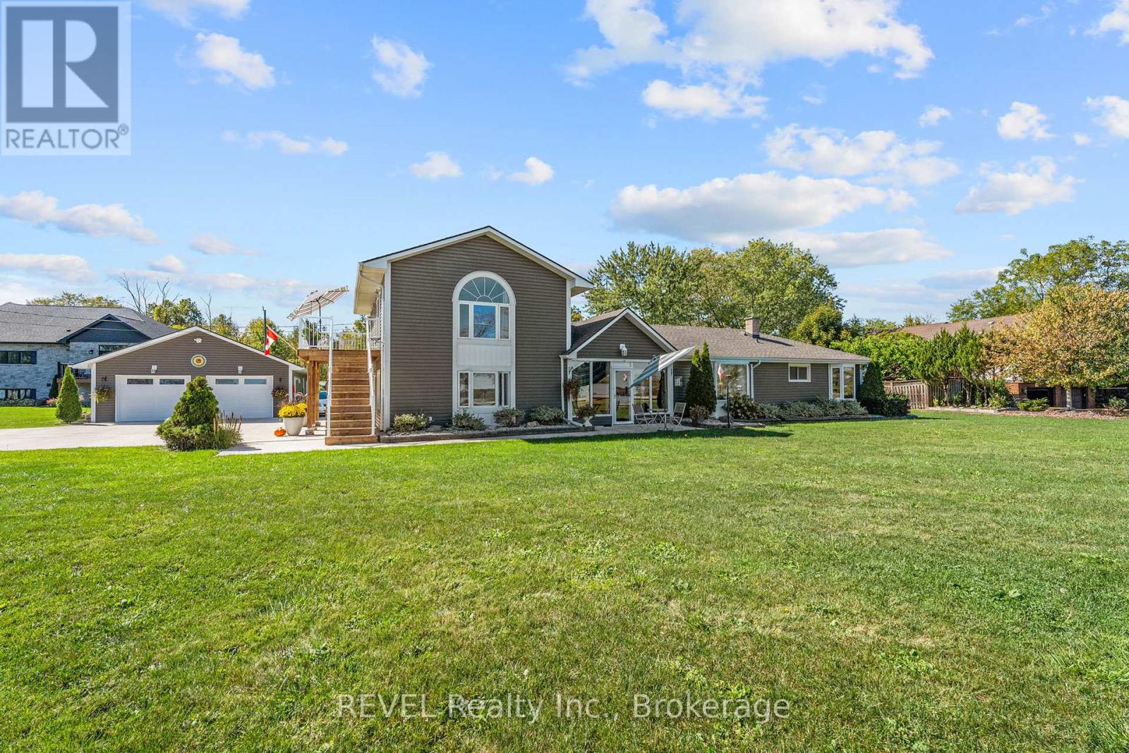 4099 Niagara Pkwy, Fort Erie, ON L0S 1S0