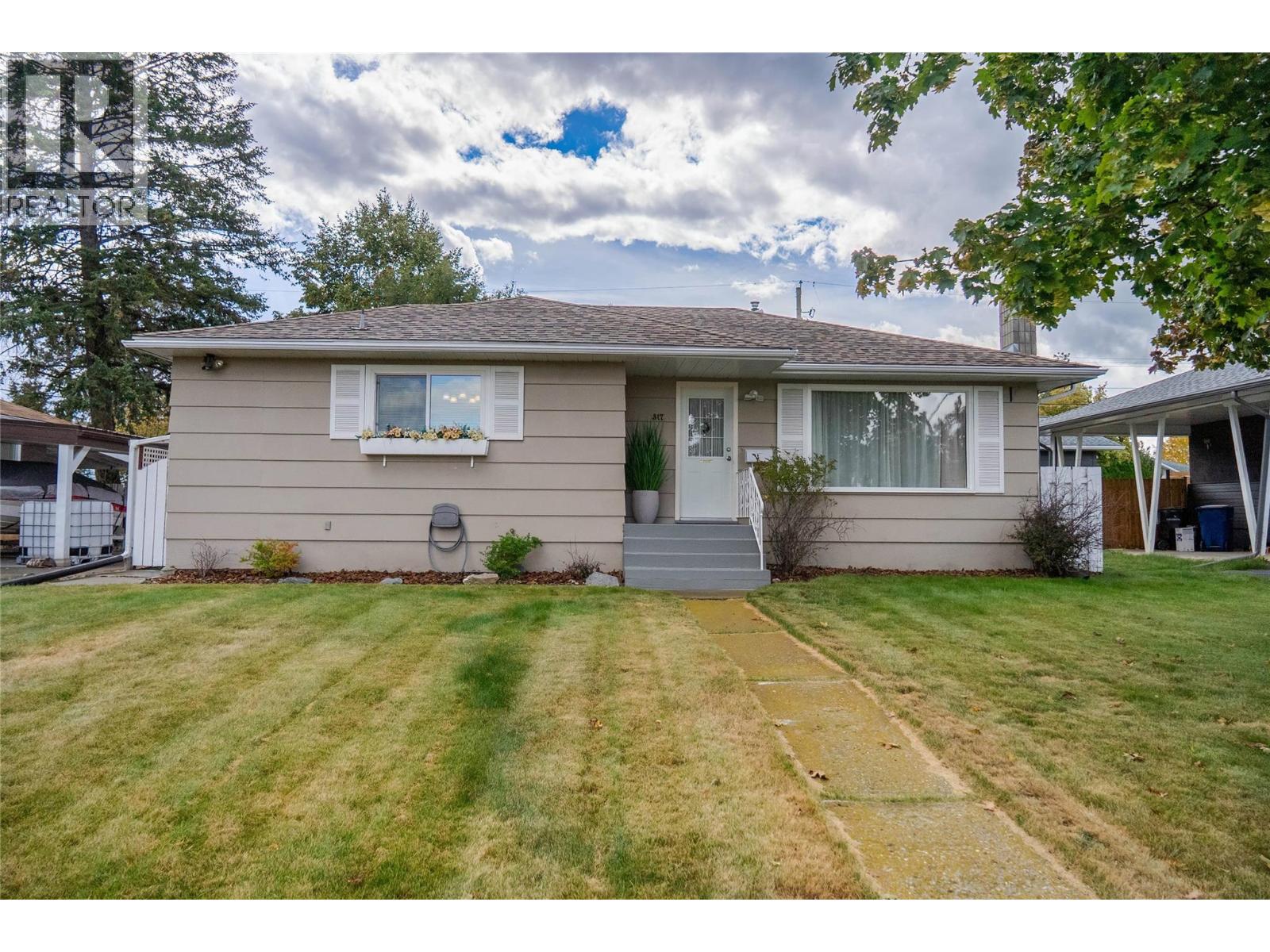317 9 Street South, Cranbrook, BC V1C 1R2