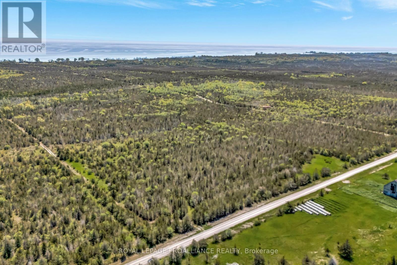 3 Hill Top Rd, Prince Edward County South Marysburgh, ON K0K 2P0