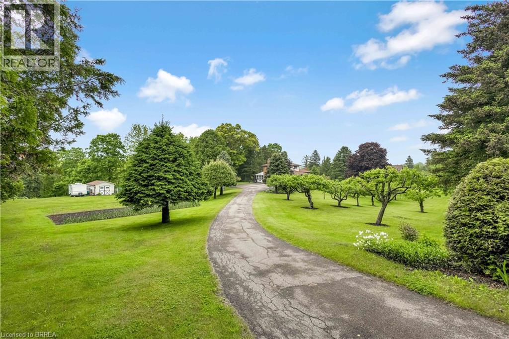 167 Governors Rd E, Brant, ON N3L 3E1