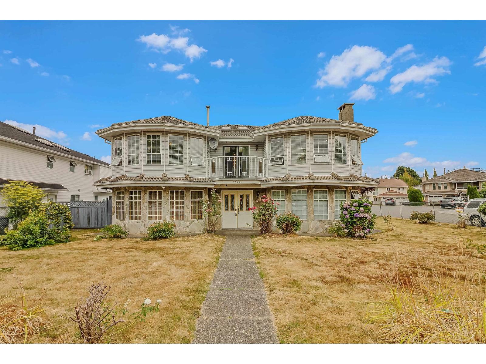71 Avenue Unit 12441 #a, Surrey, BC V3W 0P7