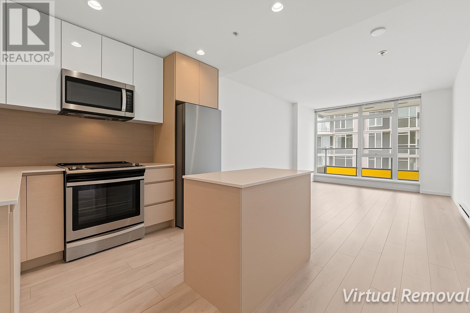 8850 University Crescent Unit 1109, Burnaby, BC V5A 4Y8