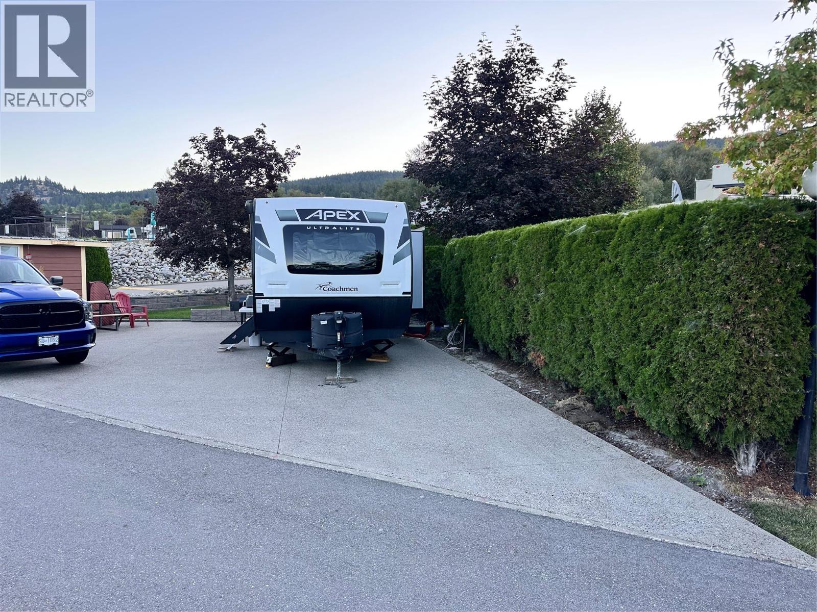 8000 Highland Road Lot Apt 15, Vernon, BC V1B 3W5
