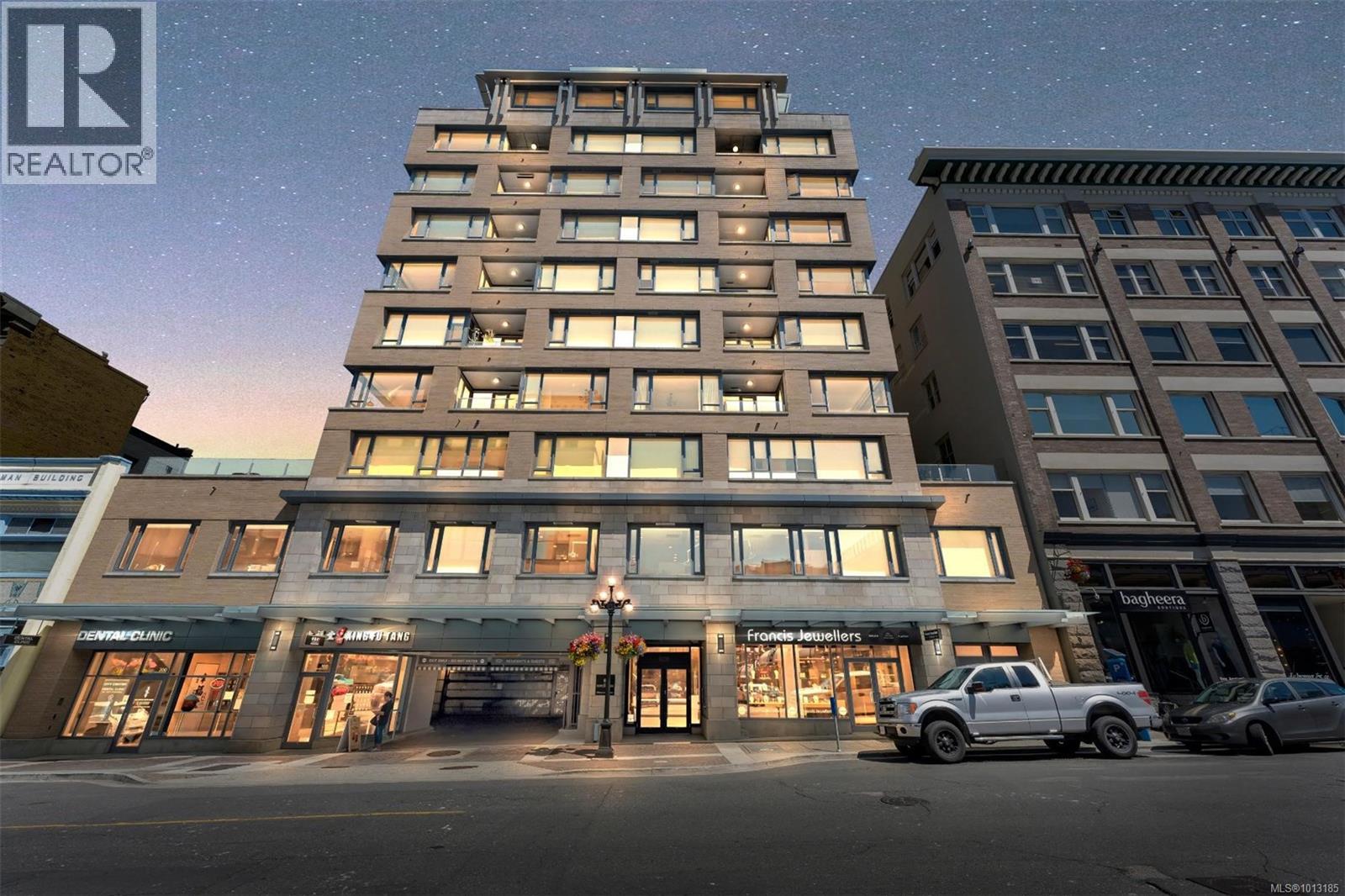 608 Broughton St Unit 701 St, Victoria, BC V8W 1C7