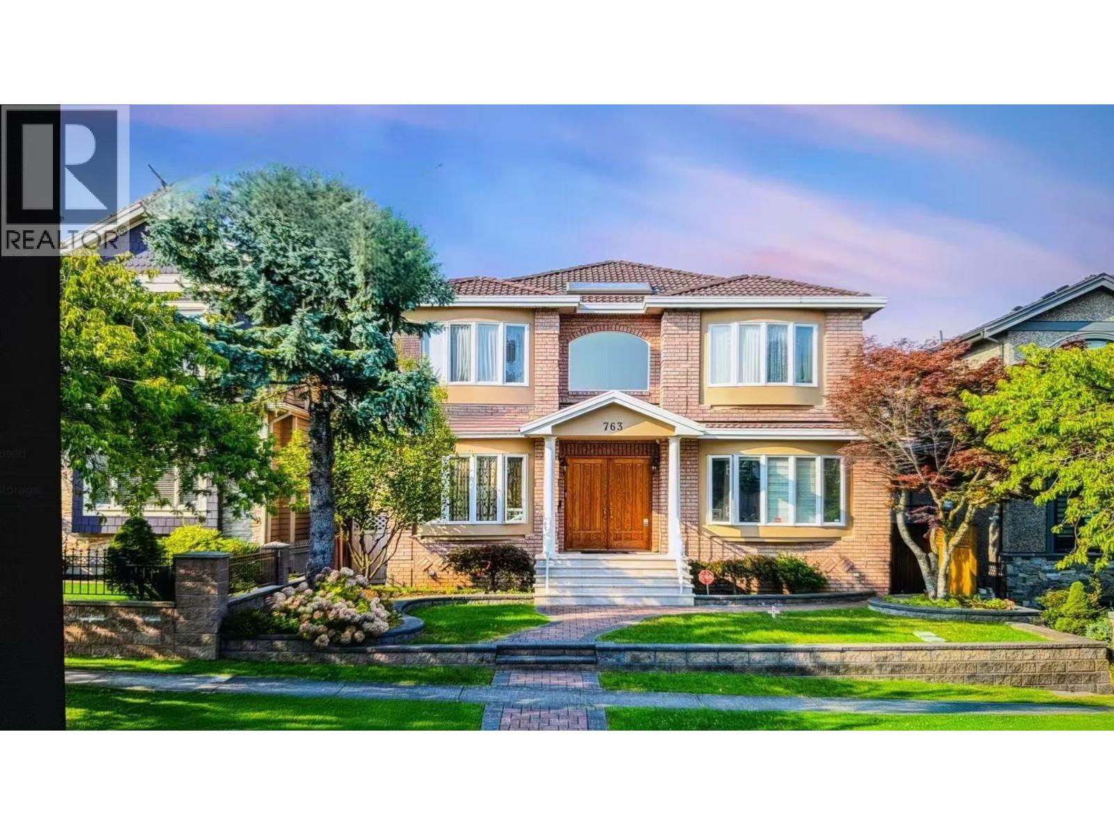 763 W 64th Ave, Vancouver, BC V6P 2L2