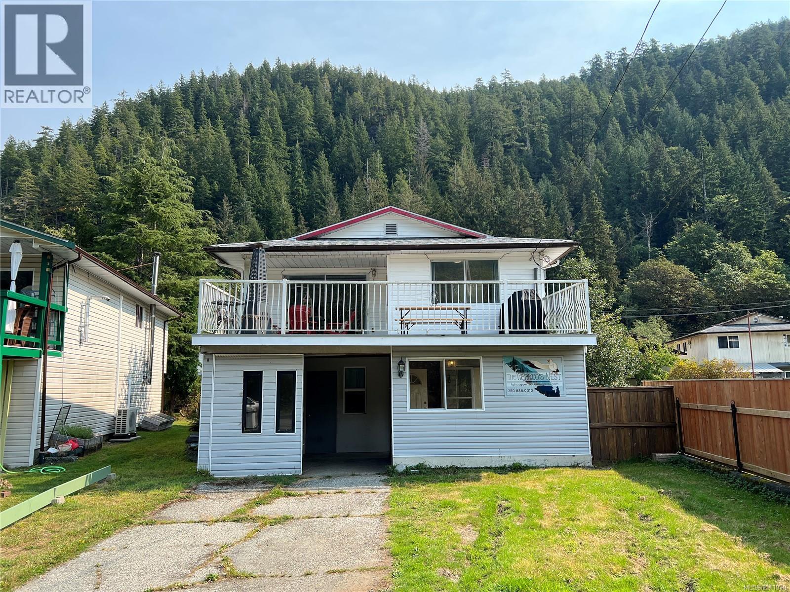 537 Maquinna Dr N, Tahsis, BC V0P 1X0