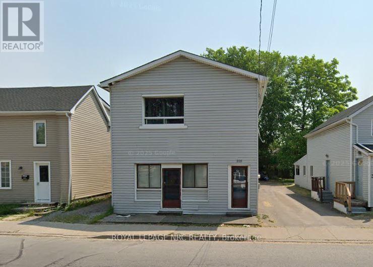 358 Crowland Ave, Welland, ON L3B 1X7
