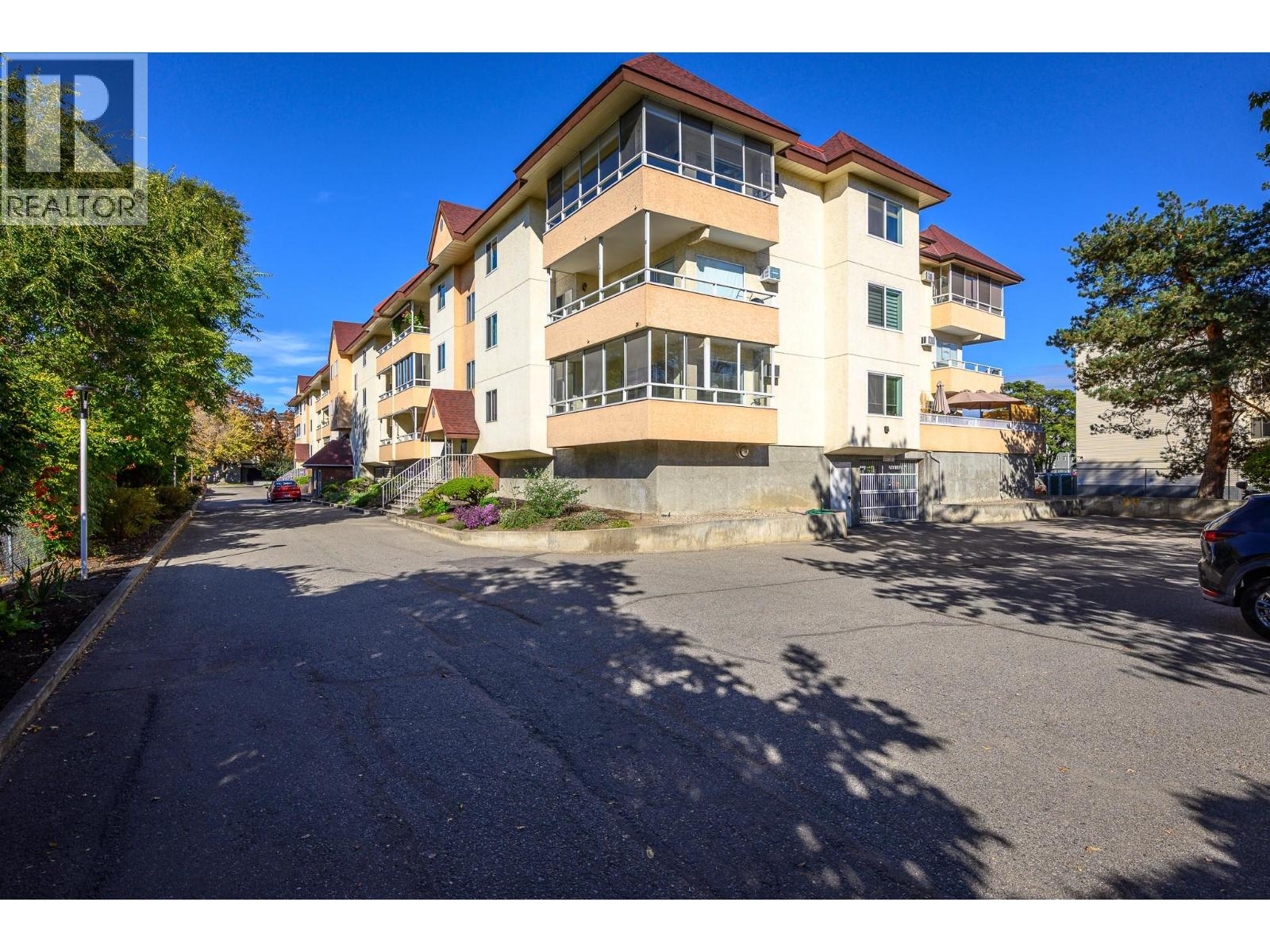 1249 Pacific Avenue Unit 311, Kelowna, BC V1Y 5T9