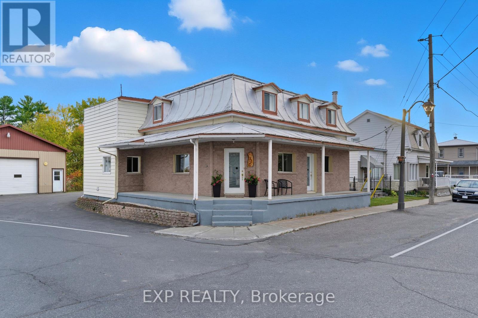 2110 Lajoie St, Alfred and Plantagenet, ON K0B 1J0