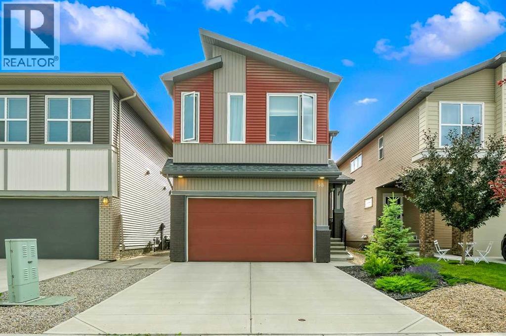 98 Walgrove Grn SE, Calgary, AB T2X 2H9