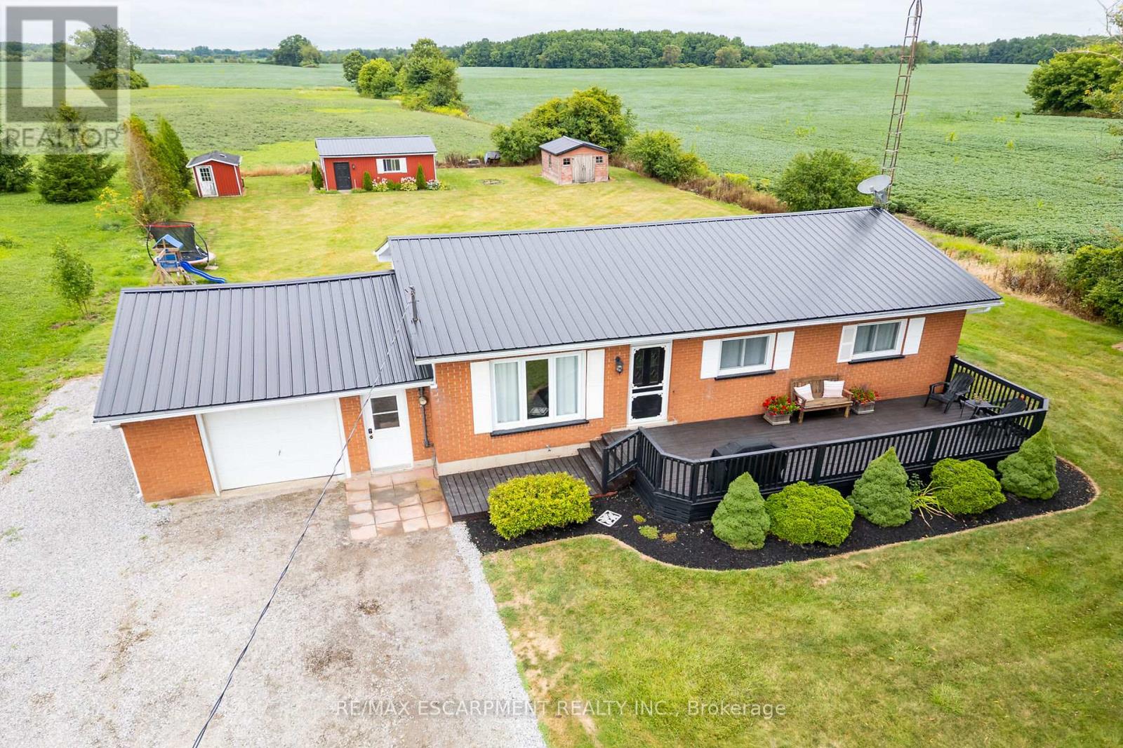 1073 Concession 6 Woodhouse Rd, Norfolk Simcoe, ON N3Y 4K4