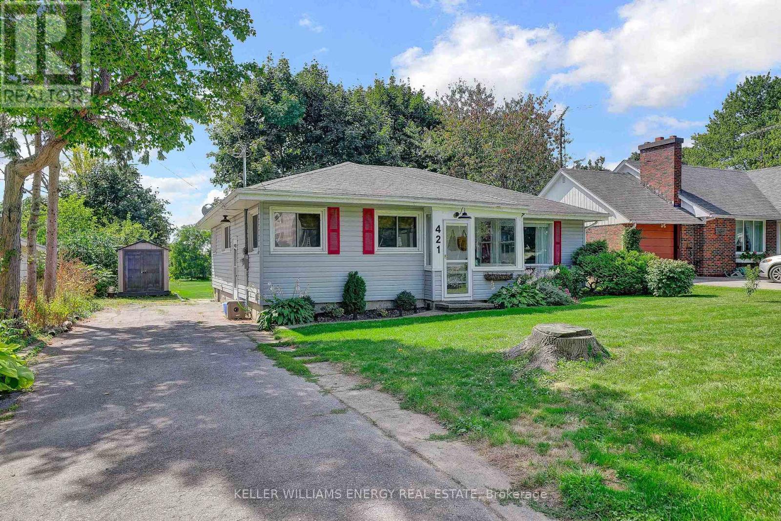 421 Bloomfield Main St, Prince Edward County Bloomfield Ward, ON K0K 1G0