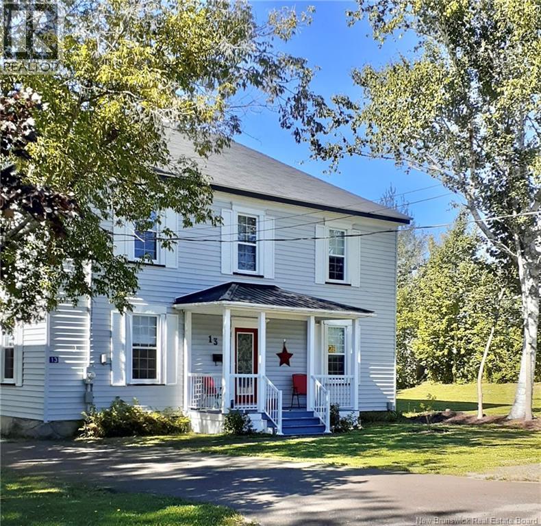 13 Depot St, McAdam, NB E6J 1T9
