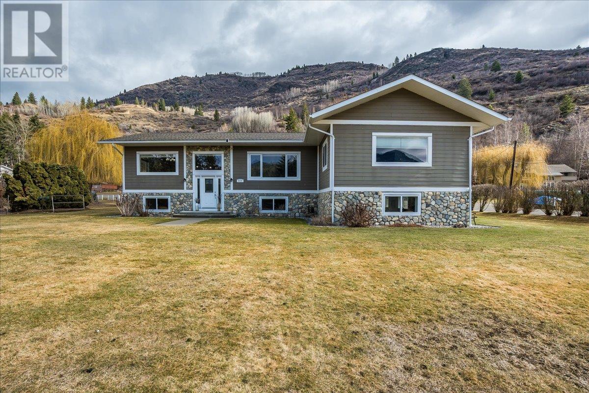 8480 Highway 22a Other, Trail, BC V1R 4W8