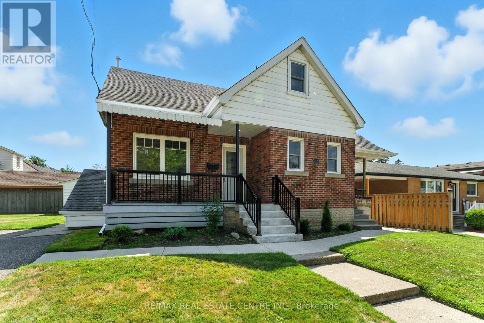 117 Pollock Ave, Cambridge, ON N1R 2C1