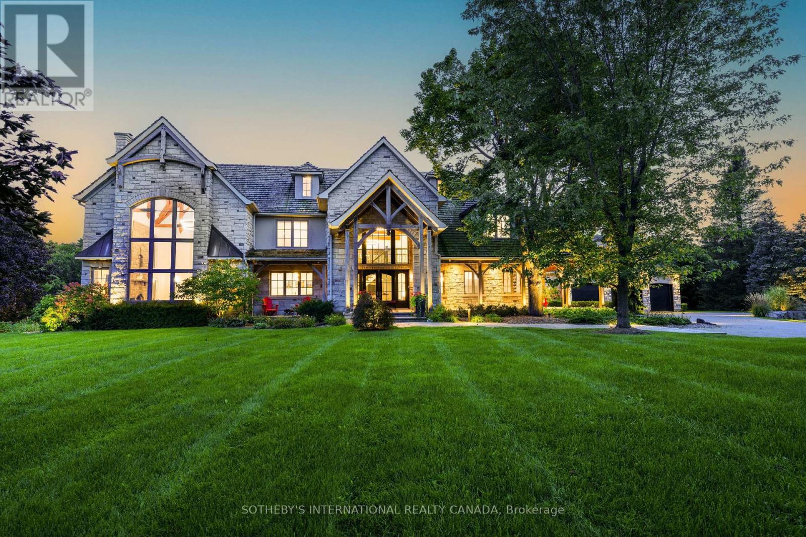 8 Sideroad Unit 2376, Burlington, ON L7P 0E6