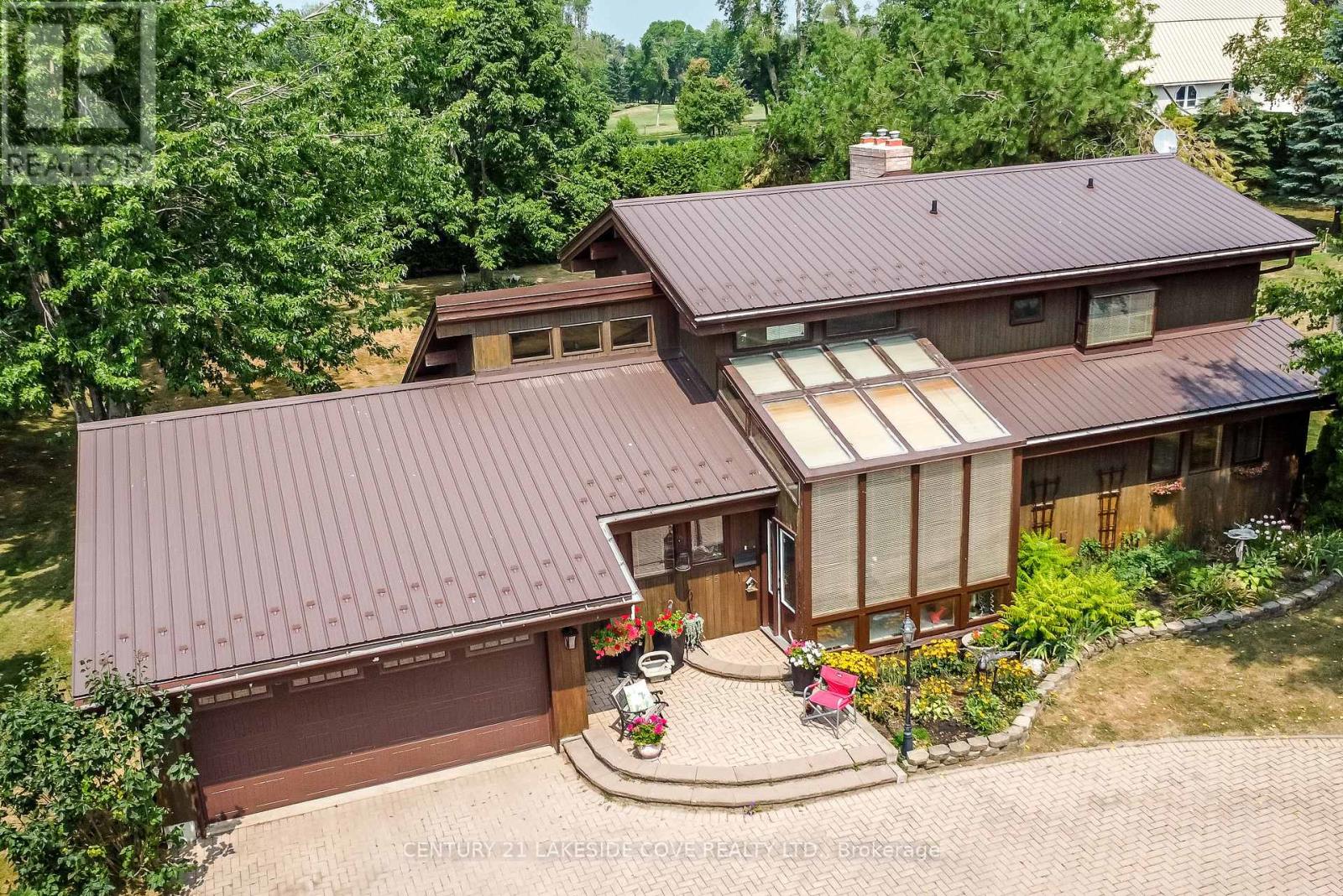 135 Bayshore Dr, Ramara, ON L0K 1B0