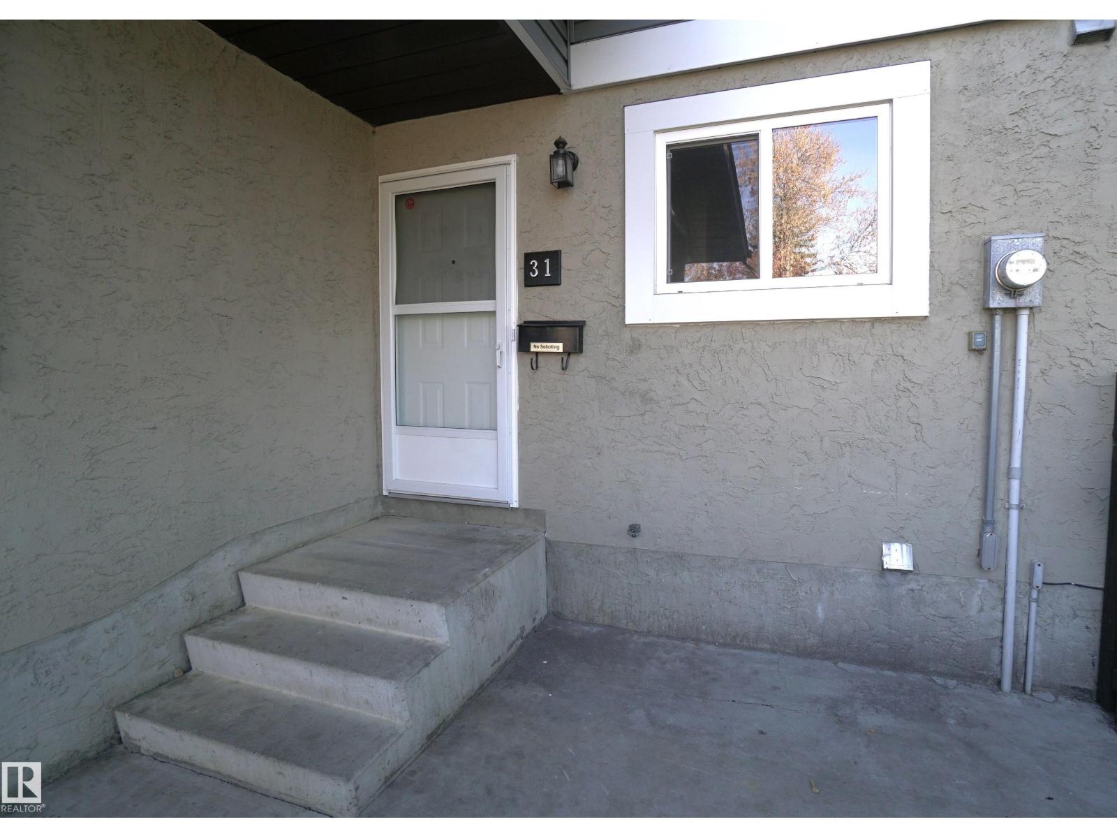 7604 29 Avenue Nw #unit 31, Edmonton, AB T6K 3Z2