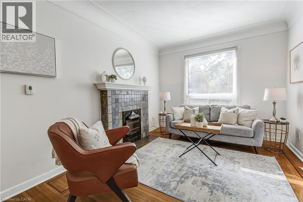 79 Mountain Ave, Hamilton, ON L8P 4G3