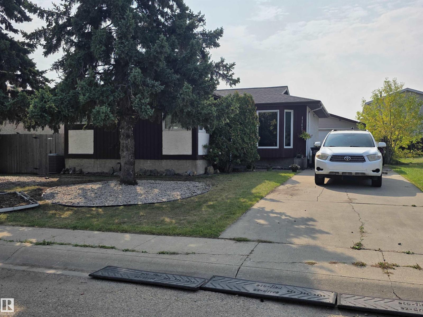 141 Av Nw Unit 11427, Edmonton, AB T5X 3Z7