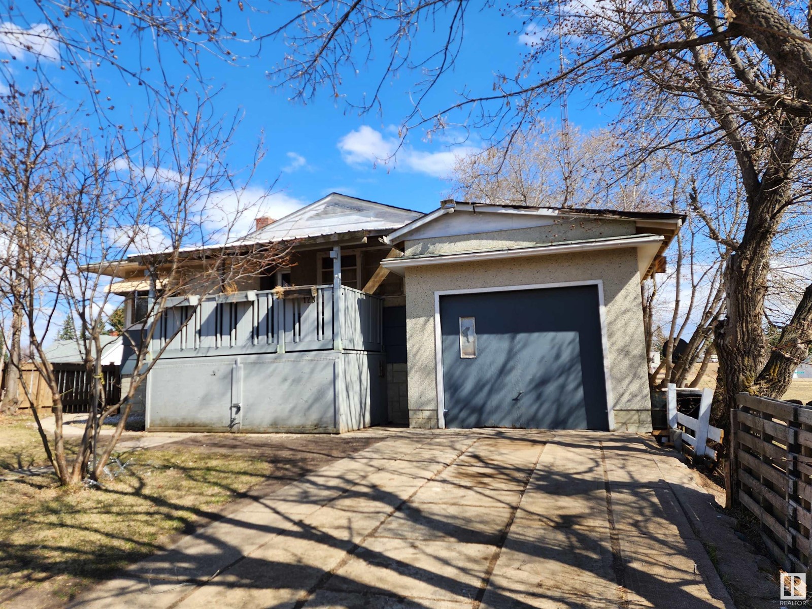 1 First Street West St W #125, Derwent, AB T0B 1C0