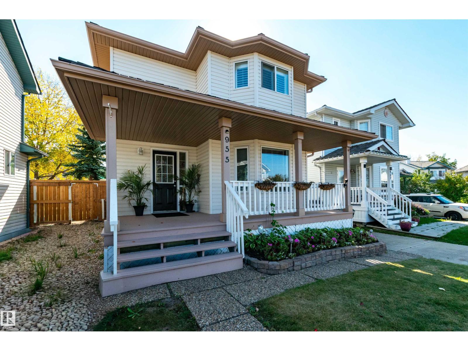 955 Normandy Ln, Sherwood Park, AB T8A 5X6