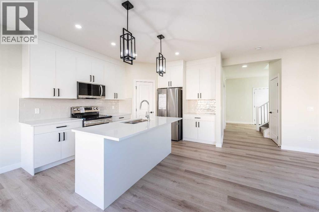 84 Waterford Mnr, Chestermere, AB T1X 2T9