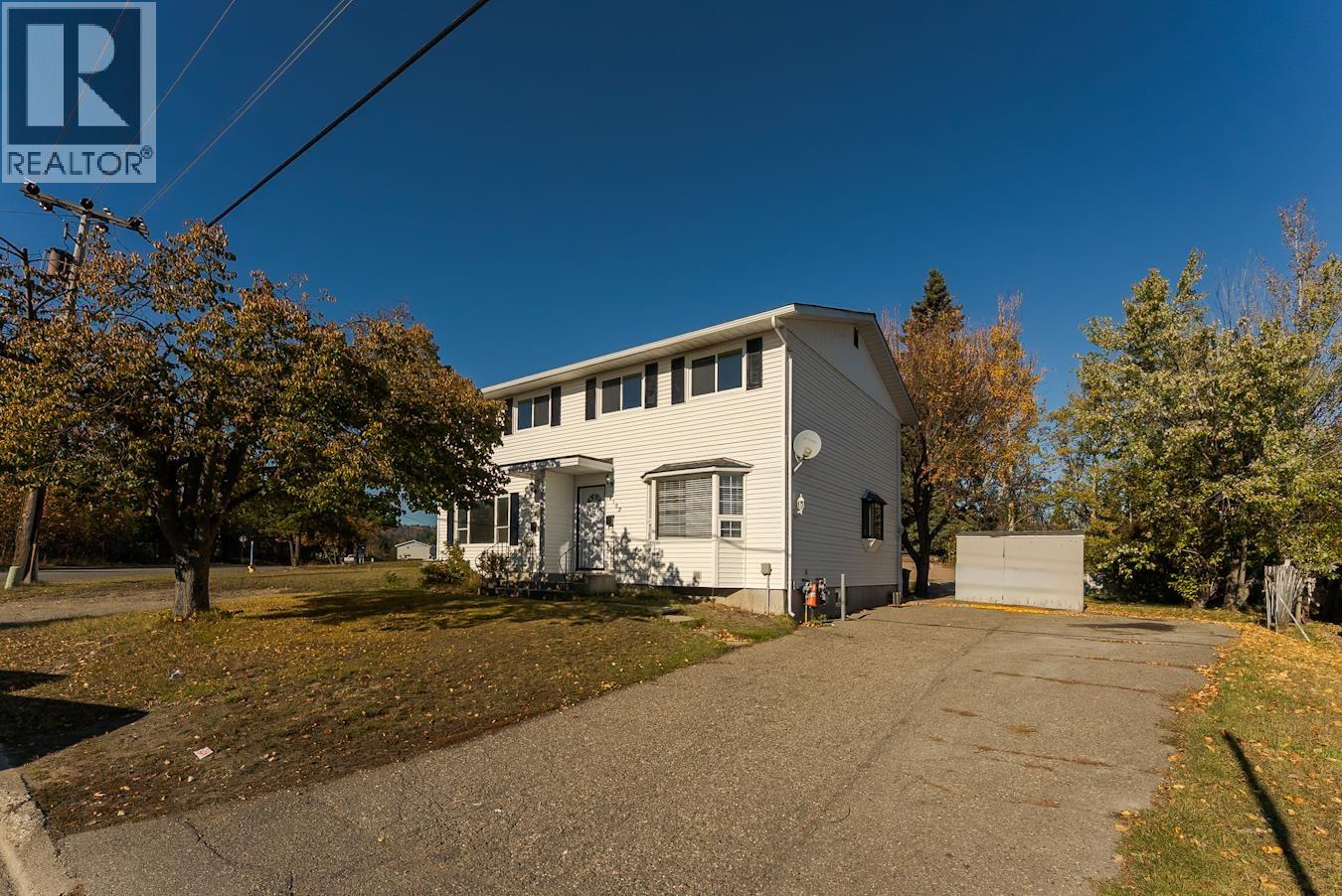 4102-4106 1st Ave, Prince George, BC V2M 1C4