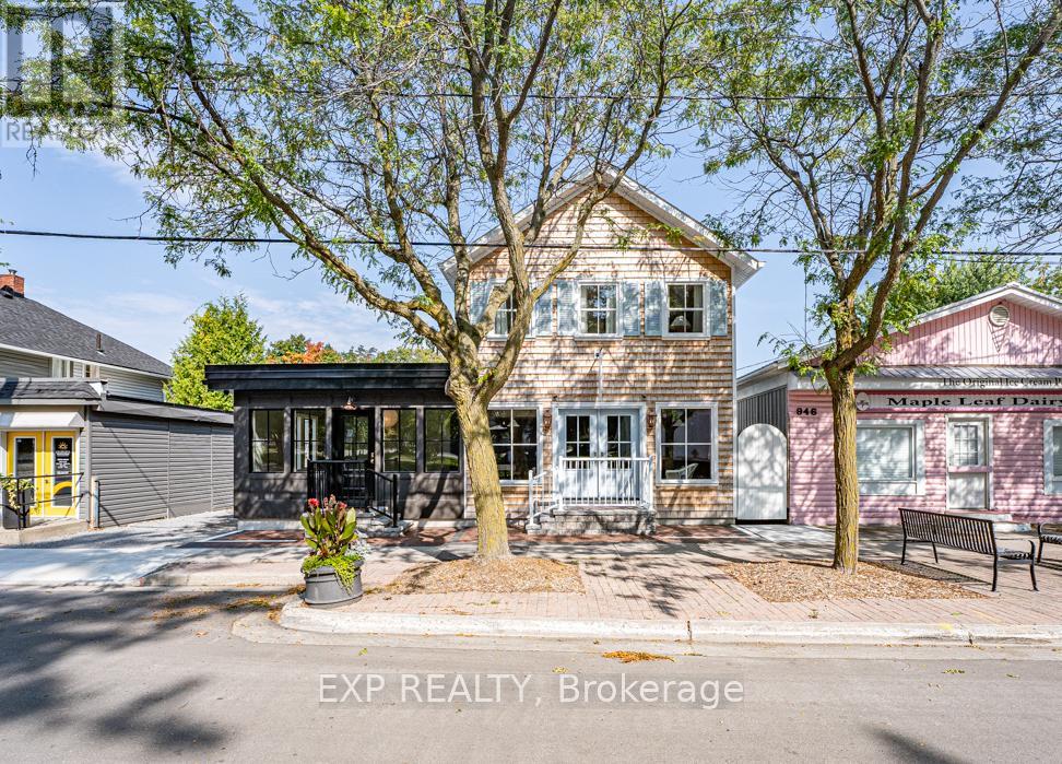 944 Lake Dr E, Georgina Sutton  Jackson's Point, ON L0E 1L0