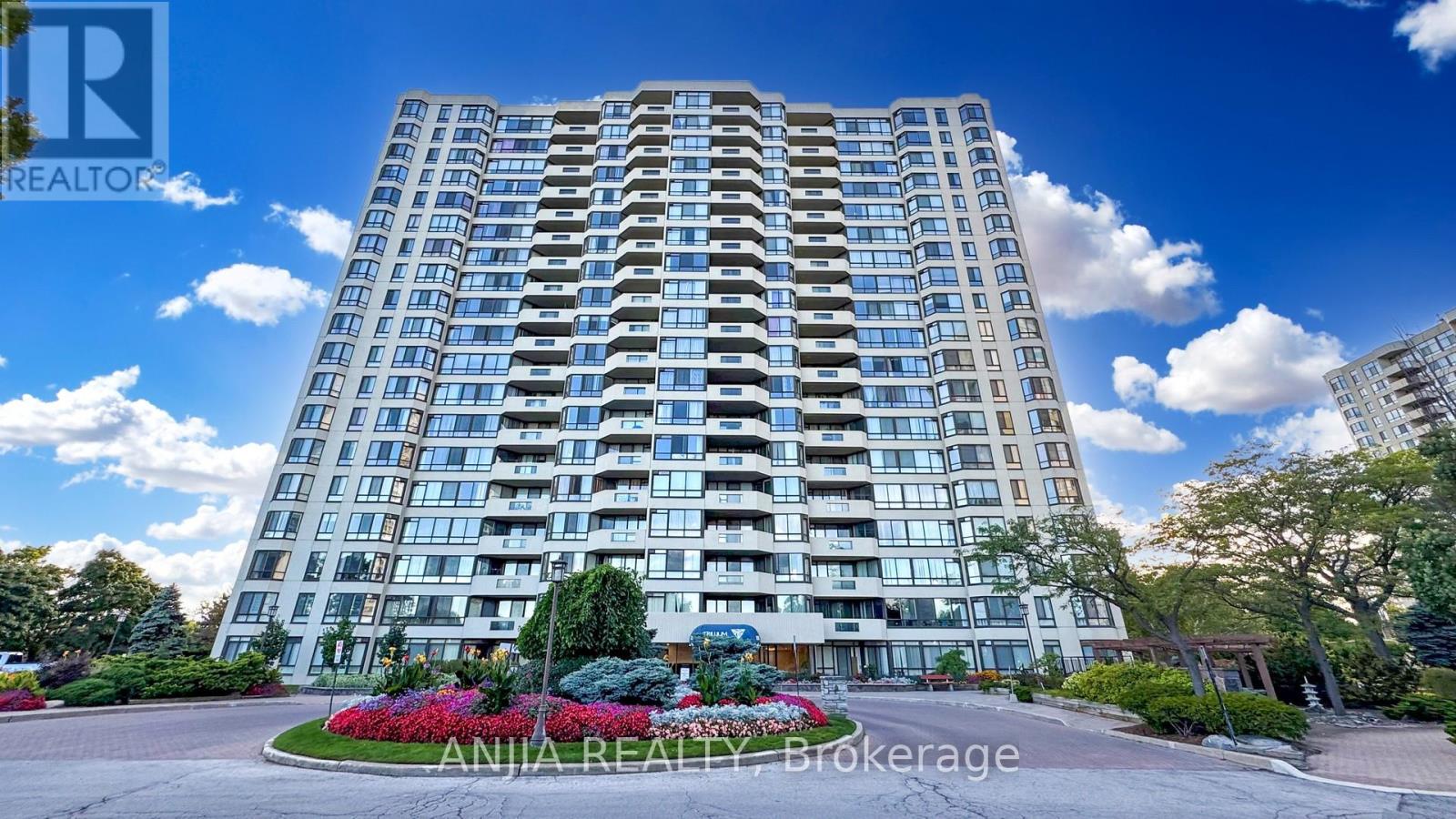 512 225 Bamburgh Cir, Toronto, ON M1W 3X9