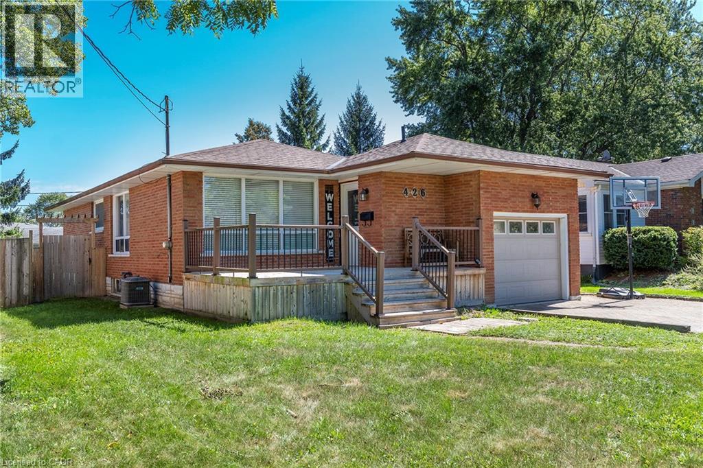 426 Clare Ave, Welland, ON L3C 3B3