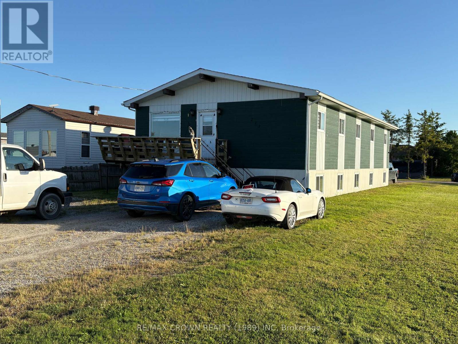 213 Balmoral Ave W, Mattice-val Cote, ON P0L 1T0
