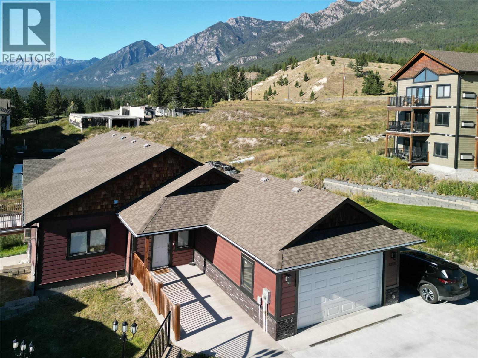 7283 Copperhorn Dr, Radium Hot Springs, BC V0A 1M0
