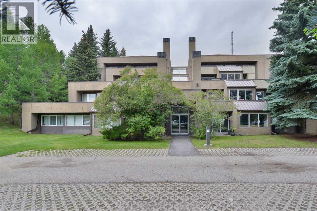 301 Village Mews Sw Unit 8, Calgary, AB T3H 2L3