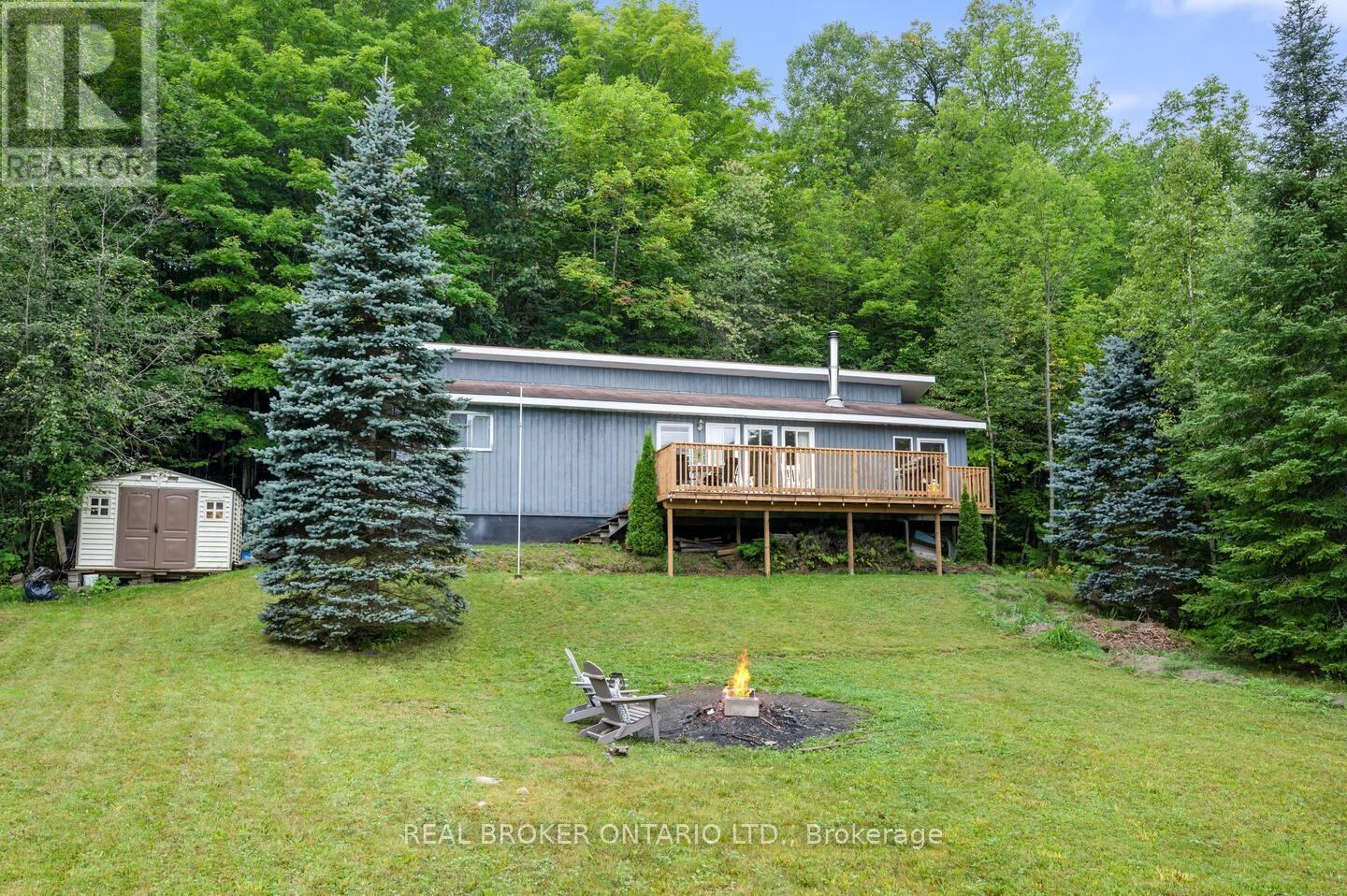 1027 Spensors Trl, Highlands East, ON K0M 2A1