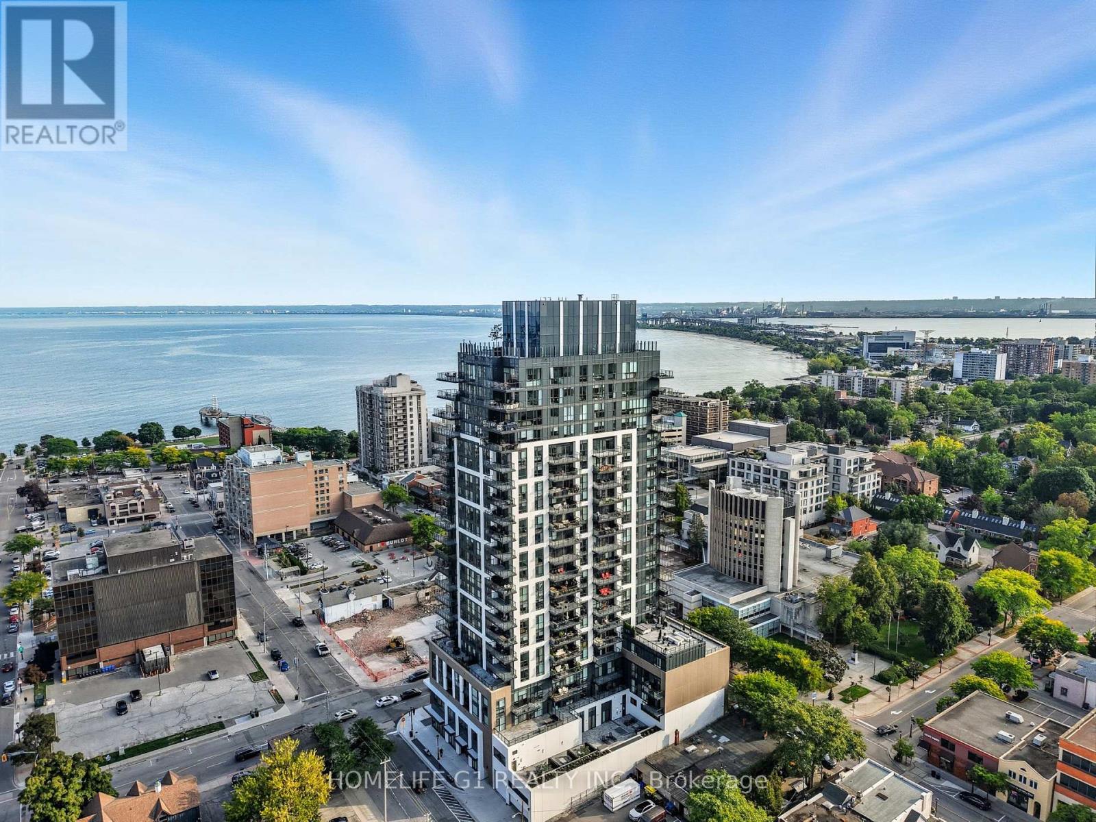 2002 2007 James St, Burlington Brant, ON L7R 0G7