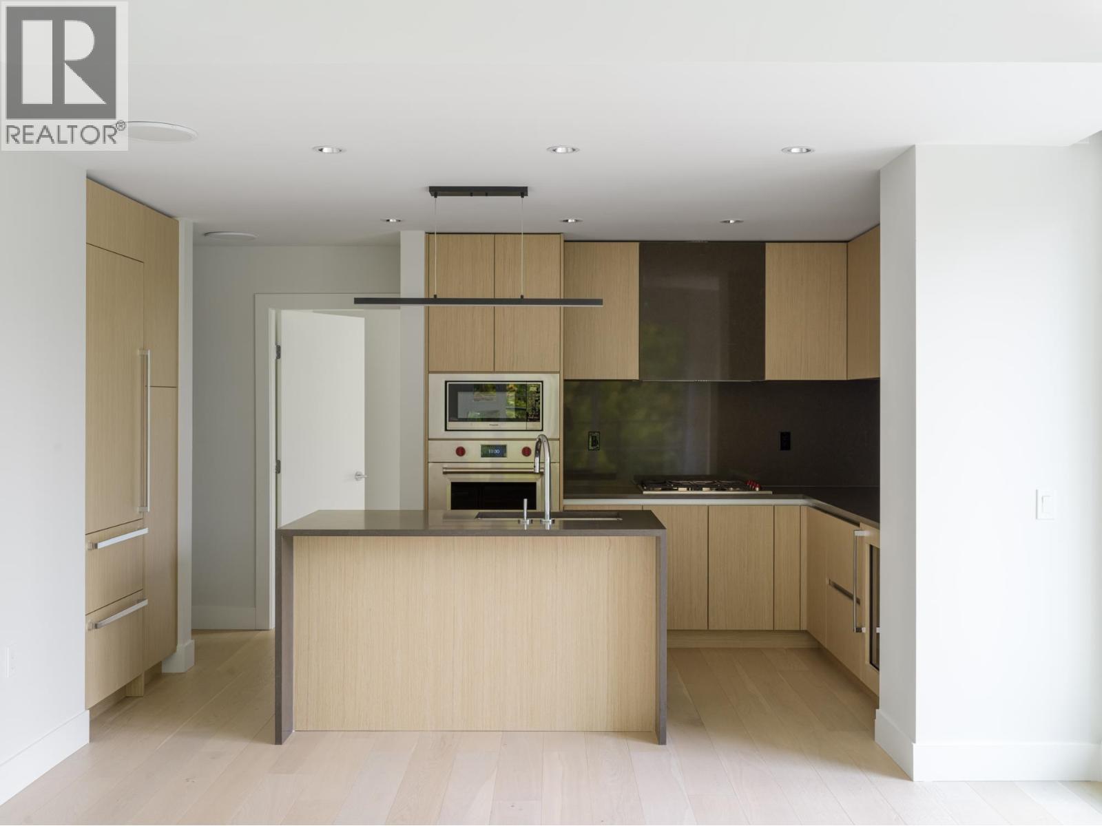 3636 W 39th Avenue Unit 302, Vancouver, BC V6N 0E8