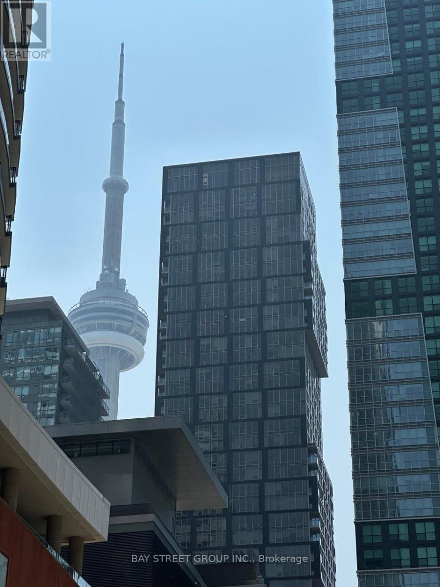 702 327 King St W, Toronto Waterfront Communities, ON M5V 0W7