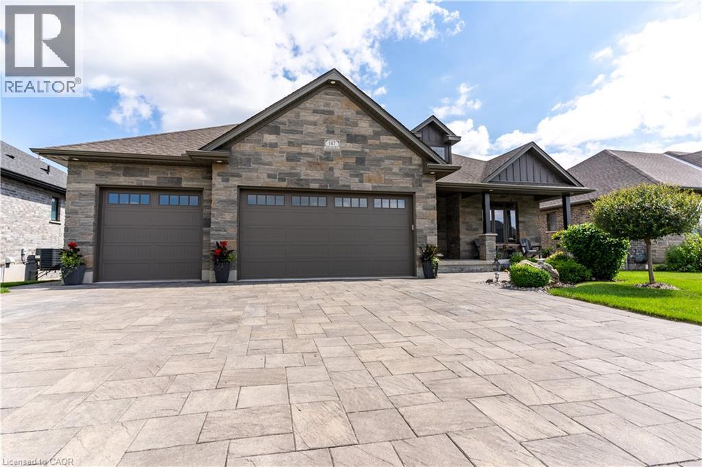147 Robin Ridge Dr, Central Elgin, ON N0L 1B0