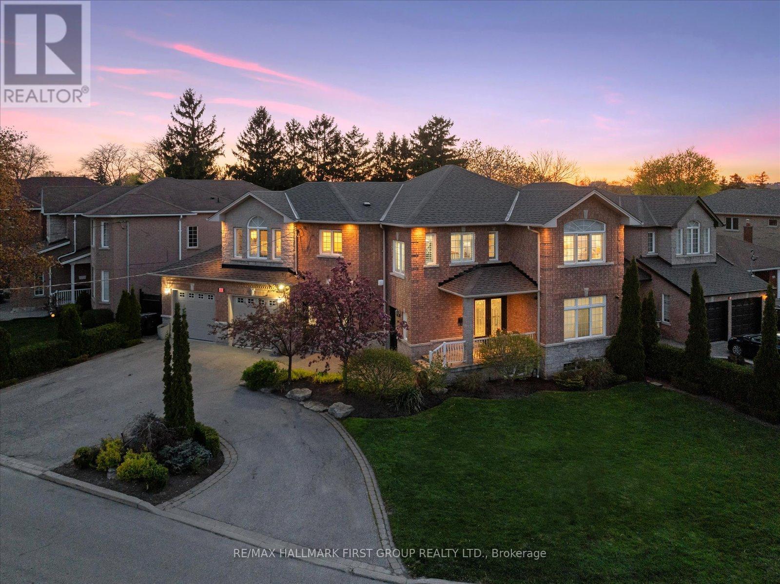 60 Brenda Cres, Toronto, ON M1K 3C6