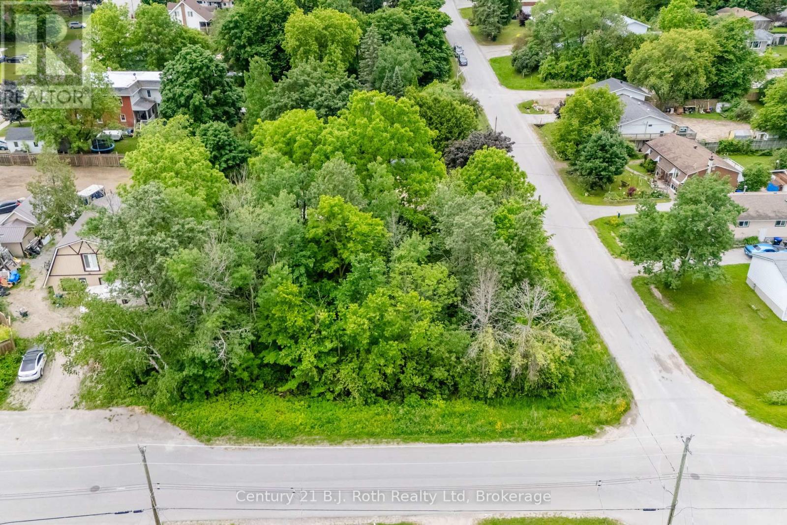 401 Mcnicoll St, Tay, ON L0K 1R0