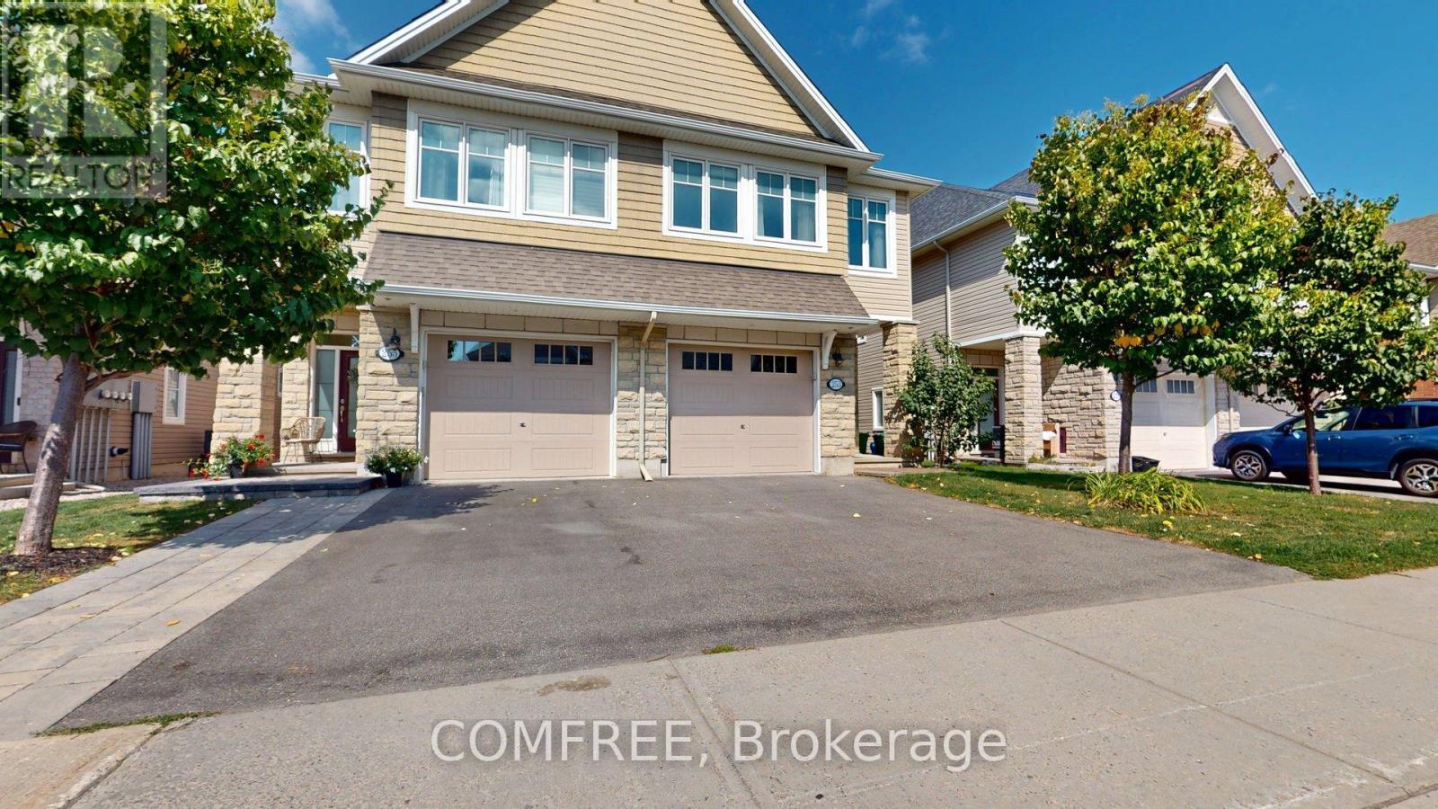 253 Brambling Way, Ottawa, ON K2J 0E4