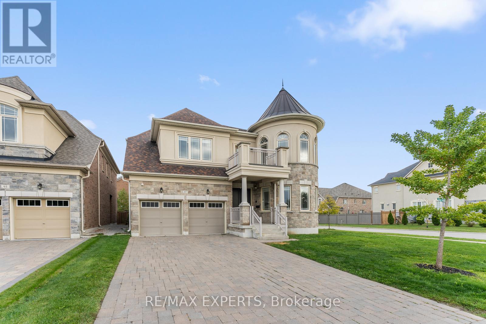 97 Ross Vennare Cres, Vaughan, ON L0J 1C0