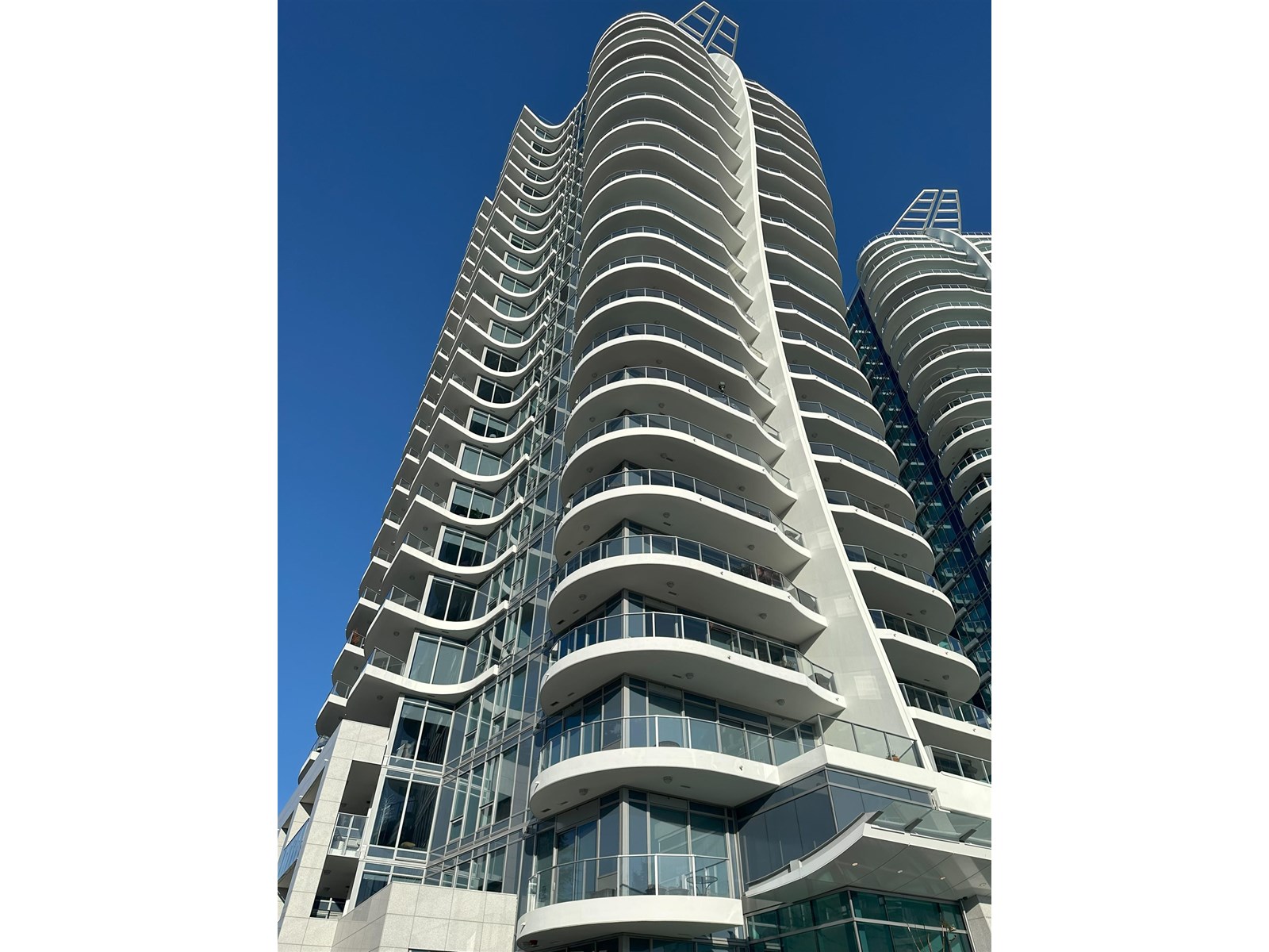 1500 Martin Street Unit 1106, White Rock, BC V4B 0C2