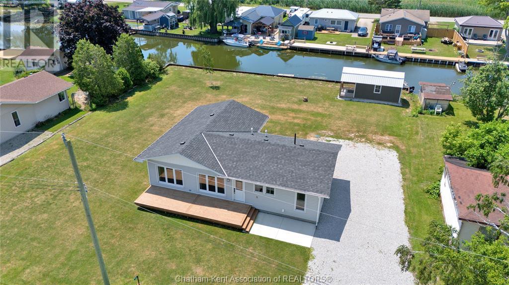 86 Bayview Dr, Chatham-Kent, ON N0P 1A0