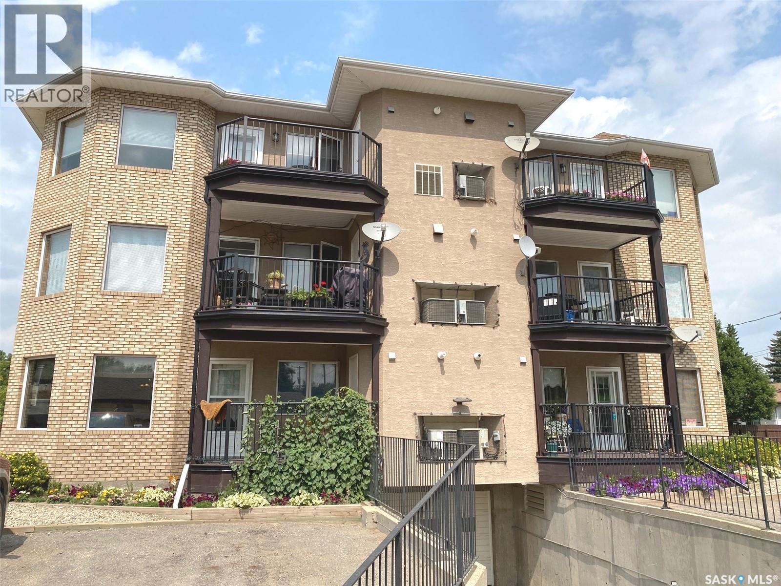561 Broadway Street W Unit 104, Fort Qu'Appelle, SK S0G 1S0