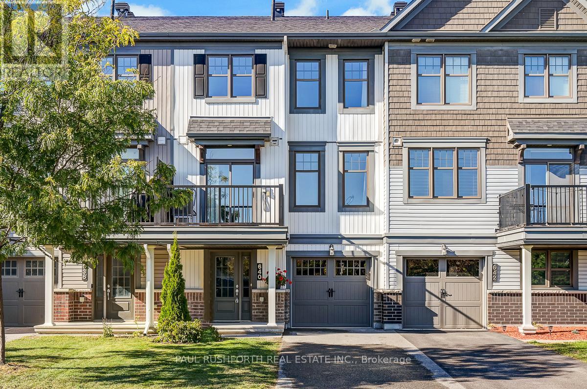 640 Lauraleaf Cres, Ottawa, ON K2J 6G9