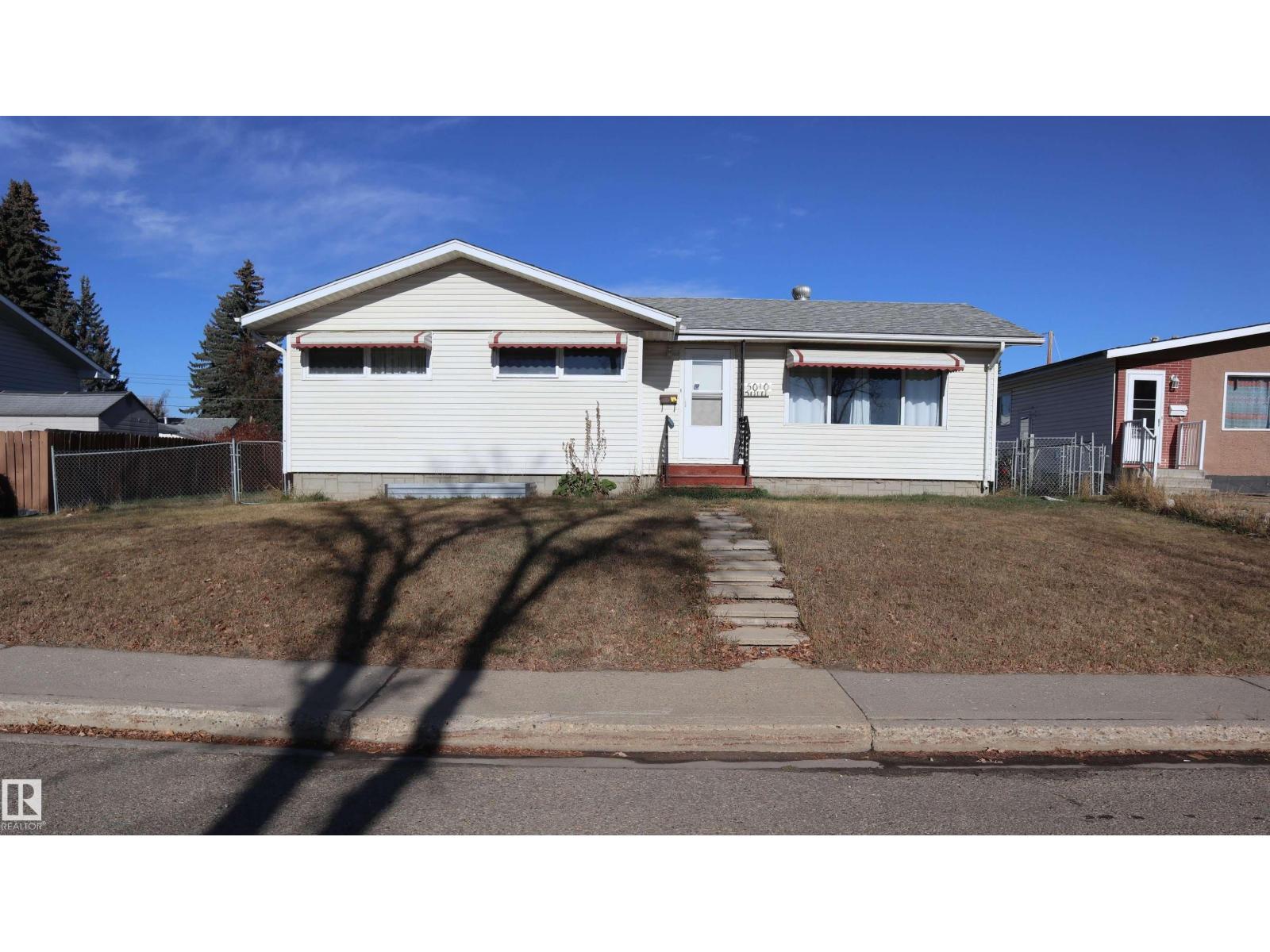 40 Av Unit 5010, Wetaskiwin, AB T9A 0A3